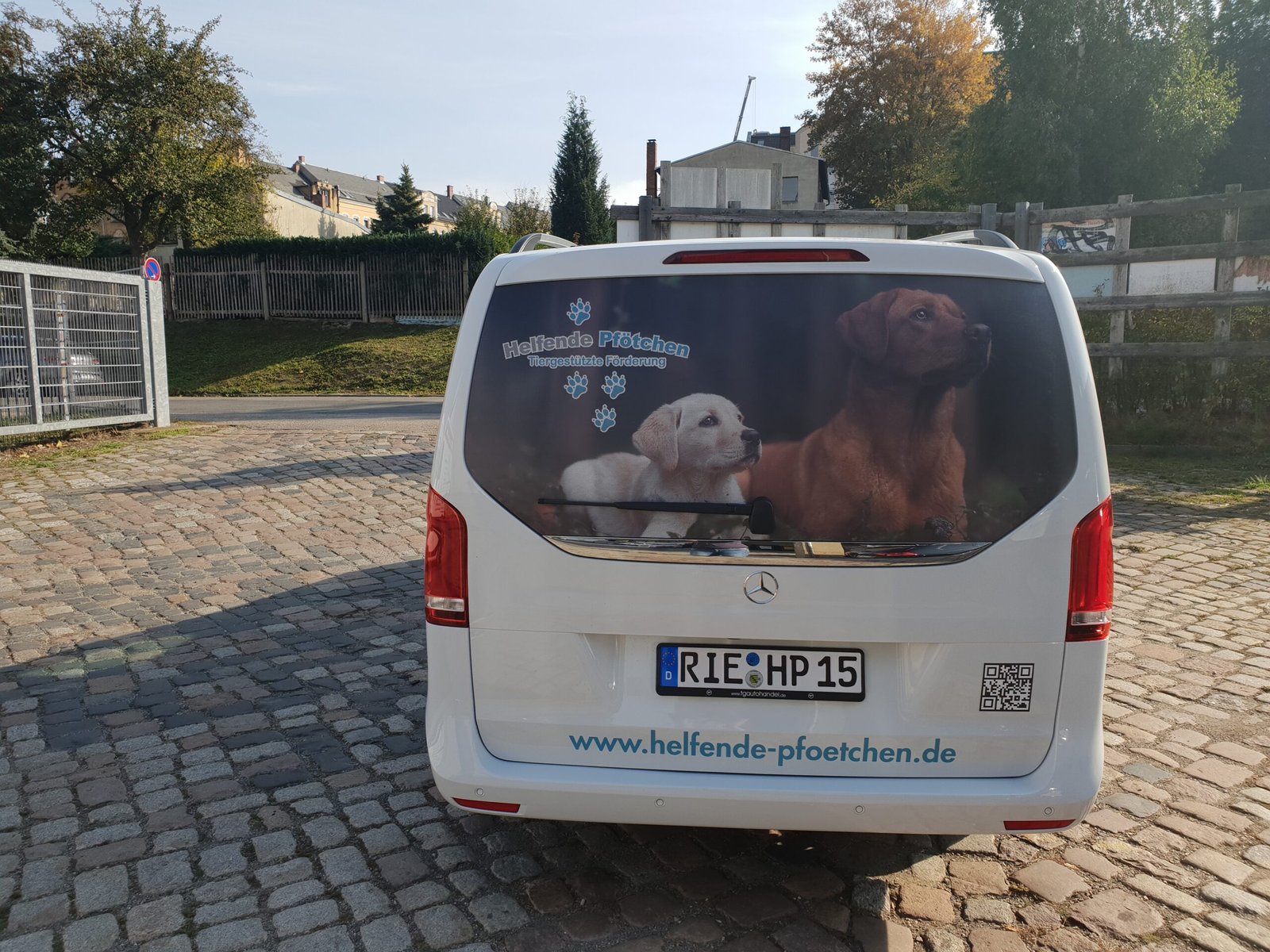 Das Helfende Pfötchen Mobil
